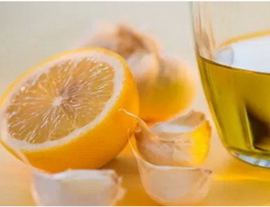 Limonlu və sarımsaqlı şəfalı sous